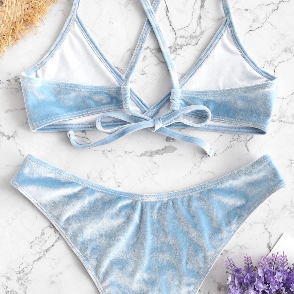 Zaful Woman’s Sm Kriss Kross Bikini Top Cheeky Cut Bottoms Velvet Powder Blue